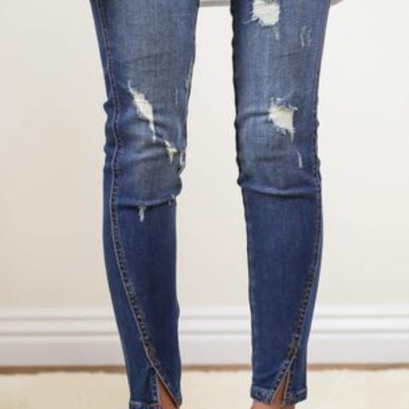 Distressed Cropped Split Ankle Jeans - Picture 4 of 5